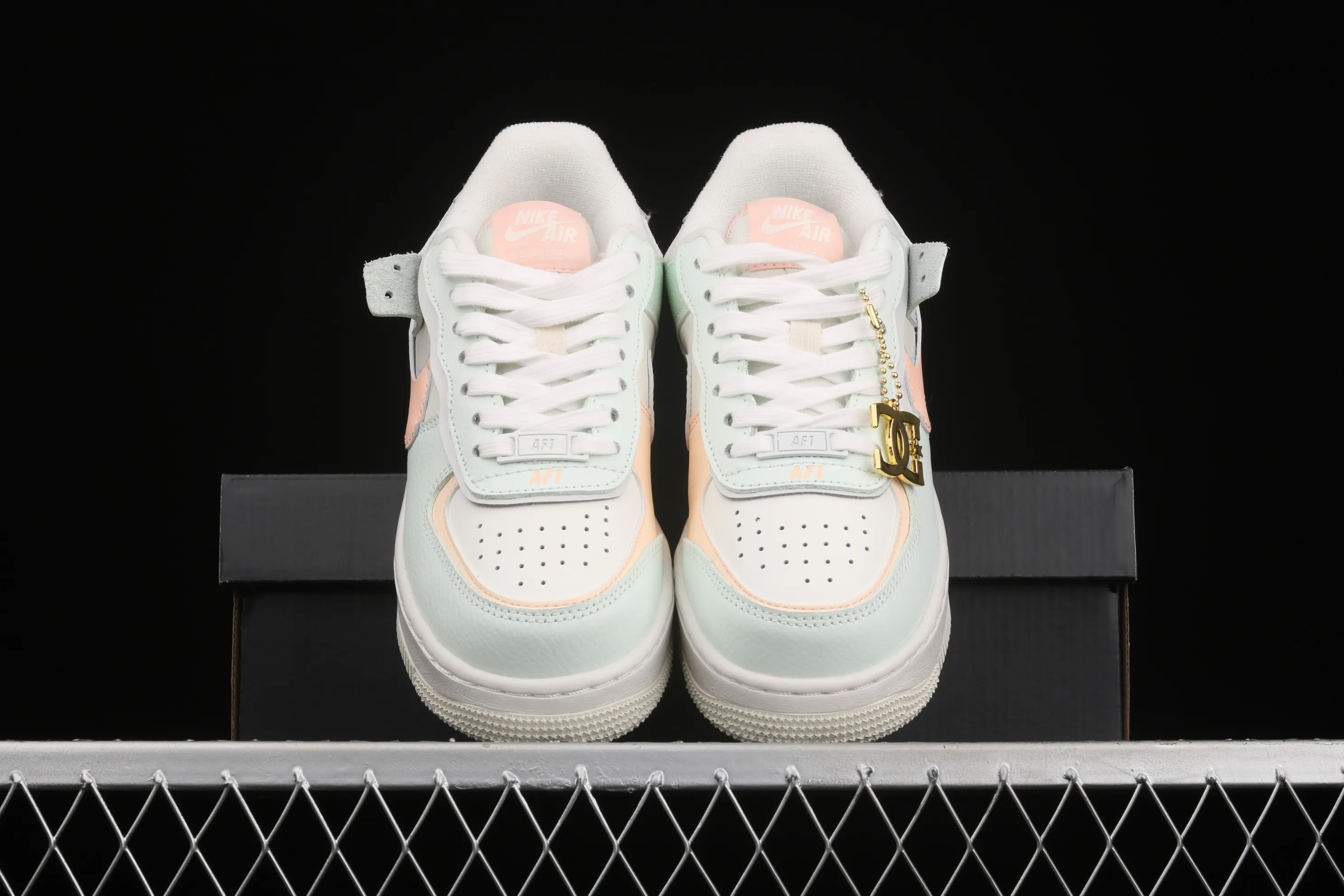 All Categories Nk Air Force 1 Air Force Series Nk Air Force 1 Shadow Air Force Lightweight Increased Corporate Level Nk Air Force 1 Shadow Air Force One Lightweight Increased Low Top Versatile Sneakers CU8591-104